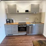 Am Kreuzberg * شليدن
